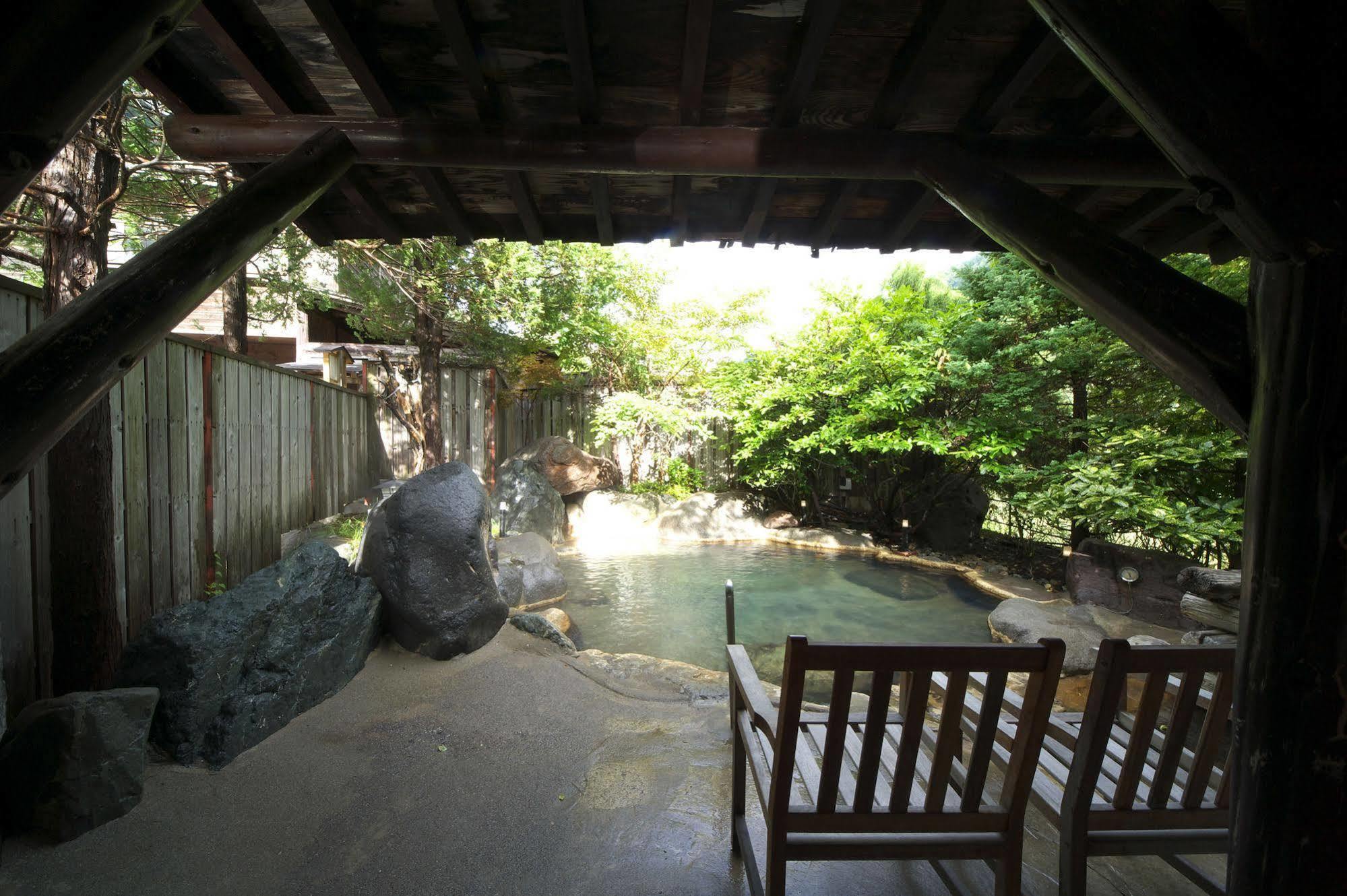 Hodakaso Sangetsu Takayama  Exterior photo
